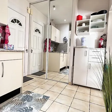 Le Cosy - Pour 2 Personnes A 30m De La Avec Parking Prive